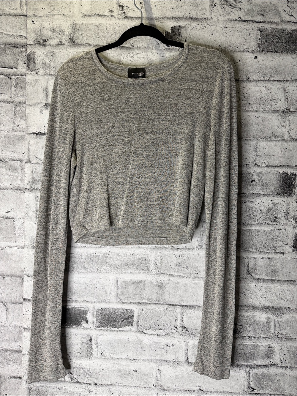 Aritzia Wilfred Free Heather Gray Cropped Long Sleeve Top